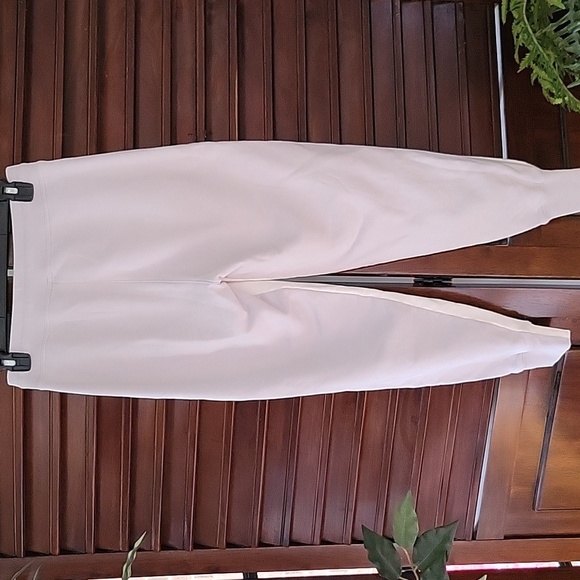 Outdoor Voices White and Gray Cotton Sweatpants Relaxed Fit Tapered Cuffs Medium - Picture 5 of 8